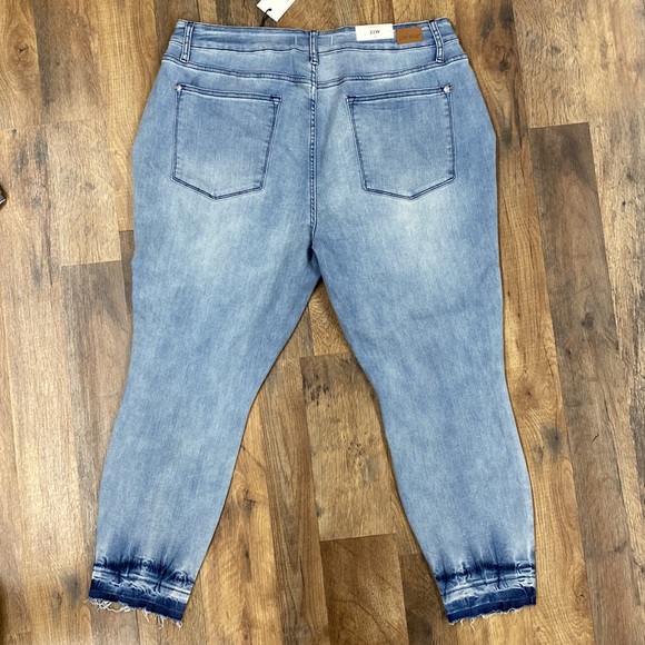 JUDY BLUE JEANS MID RISE SKINNY FIT - Picture 3 of 5